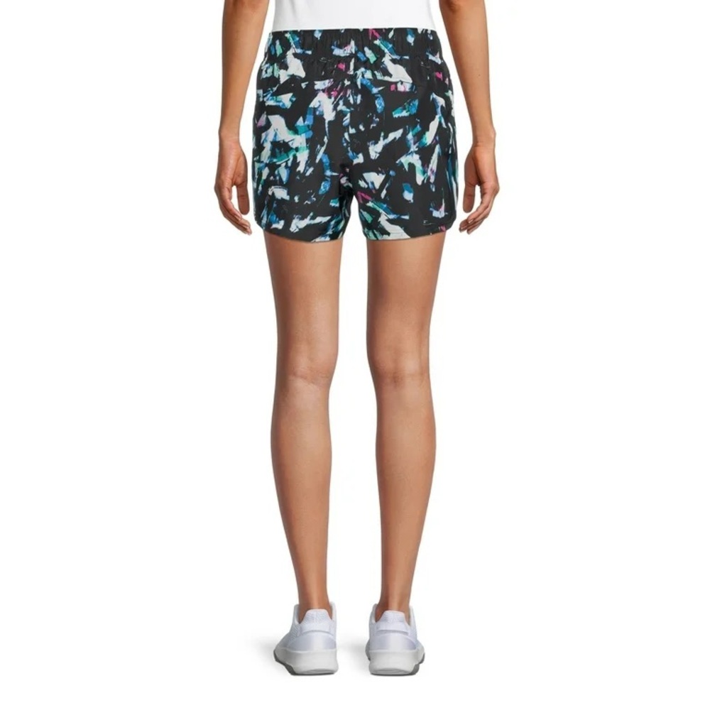 Women’s Core Running Shorts. Color: In Motion - Picture 3 of 6
